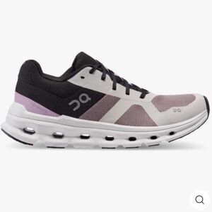 Women Cloudrunner Shoes